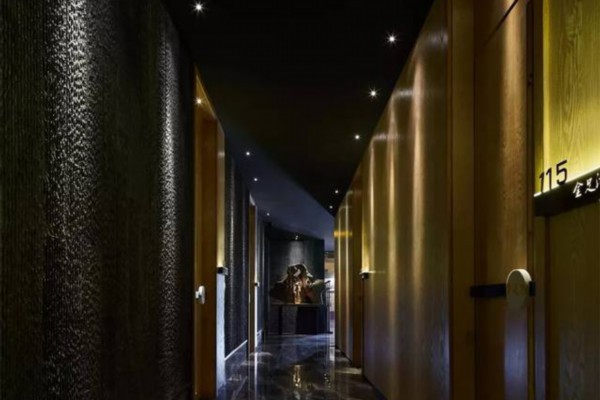 成都茶馆采耳体验，养生休闲新选择(成都喝茶采耳的地方)